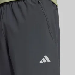 adidas Herren RMCF Real Madrid Trainingshose Carbon