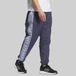 adidas Herren Schriftzug locker geschnittene gewebte Trainingshose Shadow Navy