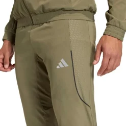 adidas Herren Tech Bekleidung Trainingshosen Olive Strata