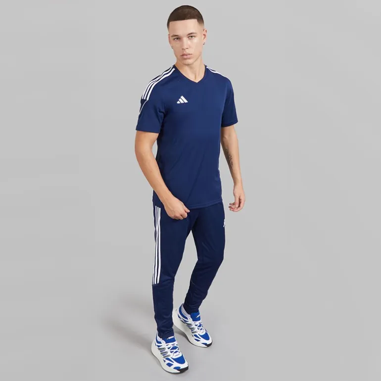 adidas Herren Tiro 23 Club Trainingshose Team Navy/Weiß
