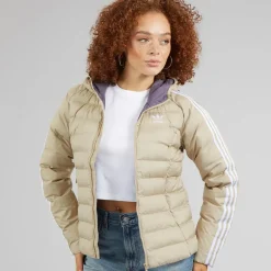 adidas Originals Damen Adicolor Kapuzenjacke mit Polsterung Wonder Beige/Grün/Preloved Ruby
