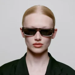 A Kjærbede Jean Sonnenbrille Grey Transparent