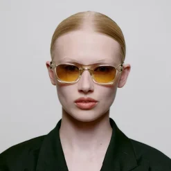 A Kjærbede Lane Sonnenbrille Ecru Transparent