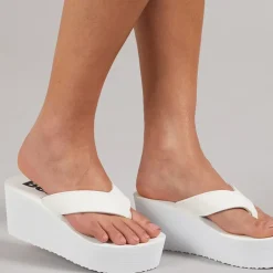 Bench Damen Urlaubs klobige Keil Zehentrenner White Pu