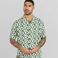 Ben Sherman Herren Kurzarm Carnaby Geo Hemd Forest