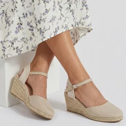 Brave Soul Damen Berry Wedge Sandalen       Braun