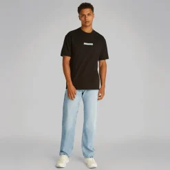 Calvin Klein Jeans Herren Standard Gerade Jeans Denim Hell