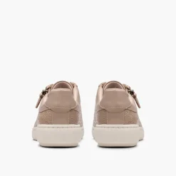 Clarks Damen Caroline Rio Trainer Sand Leather