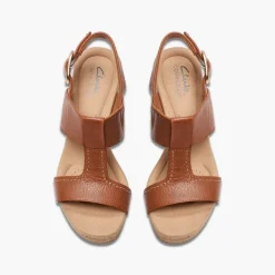 Clarks Damen Giselle Stil Keil Sandalen Tan Leather