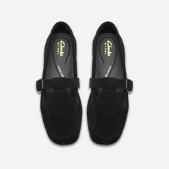 Clarks Damen T Bar Loafer mit Sommersprossen Black Suede
