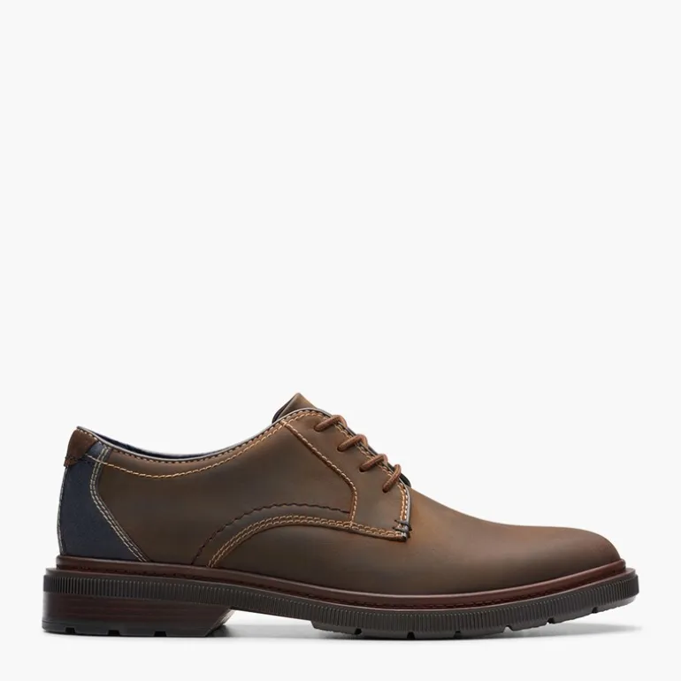 Clarks Herren Burchill Derby Schuhe Beeswax Leather