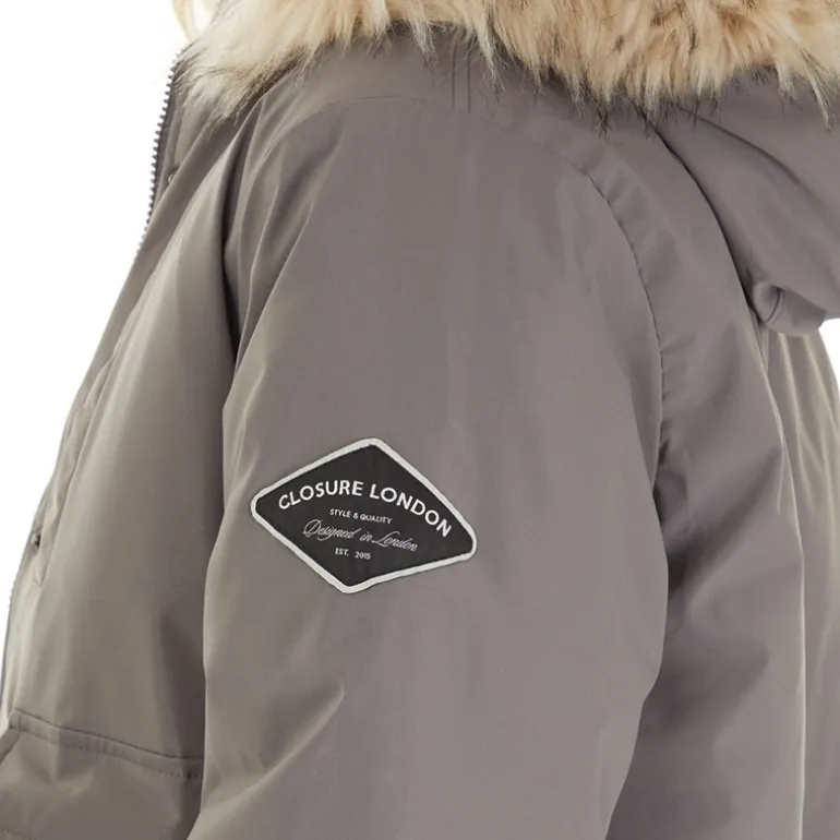 Closure London Damen Cropped Fur Parka Grau