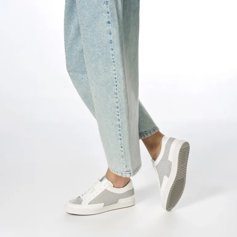 GEOX Damen Blomiee Metallic Sneaker Silver/Optic White