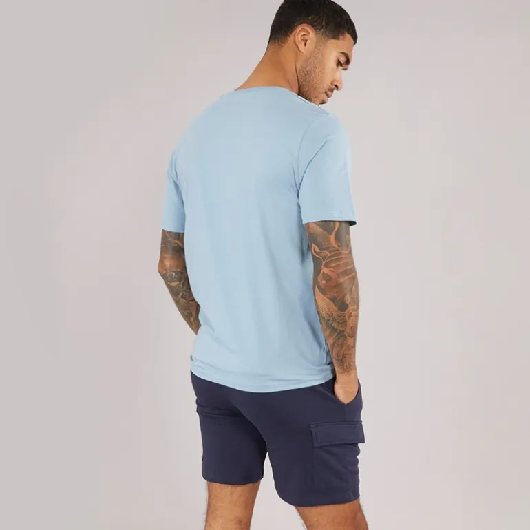 JACK & JONES Herren T Shirt mit Tasche und Shorts Set Mountain Spring/Navy Blazer