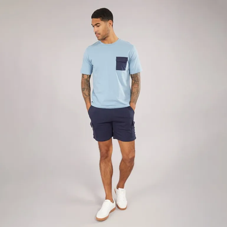 JACK & JONES Herren T Shirt mit Tasche und Shorts Set Mountain Spring/Navy Blazer