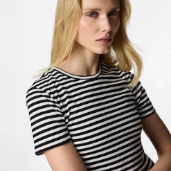 Pieces Damen Laya T Shirt Schwarz