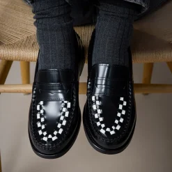 Playboy Footwear Damen Toc1936 Sofia Loafers Schwarz/White Polido
