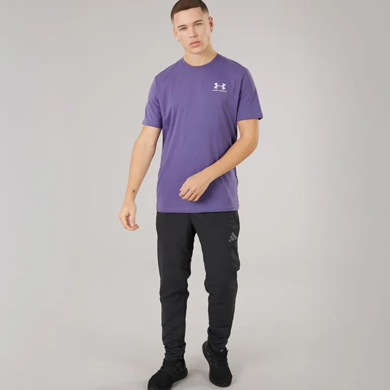 Under Armour Herren UA Sportstyle linke Brust kurzarm T Shirt Purple Luxe/Weiß