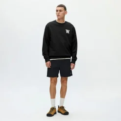 Wood Wood Herren Noel Brust Druck Sweatshirt Schwarz